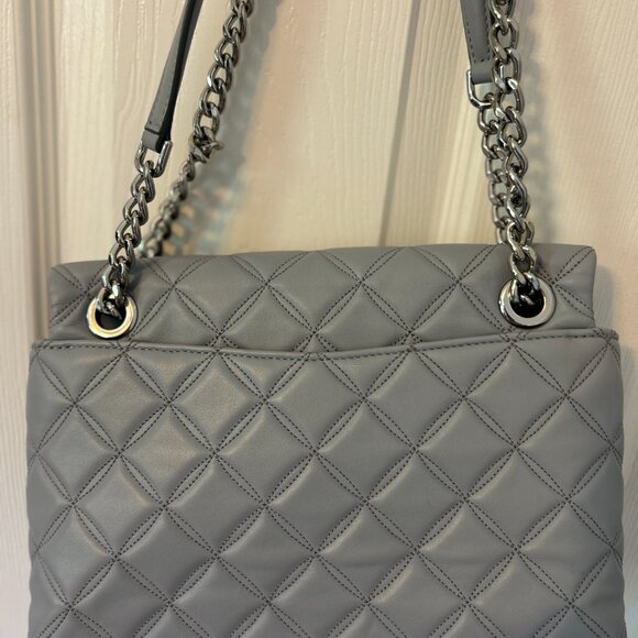 Kate Spade Gray Quilted Leather Purse with Matching Wallet - Picture 4 of 13